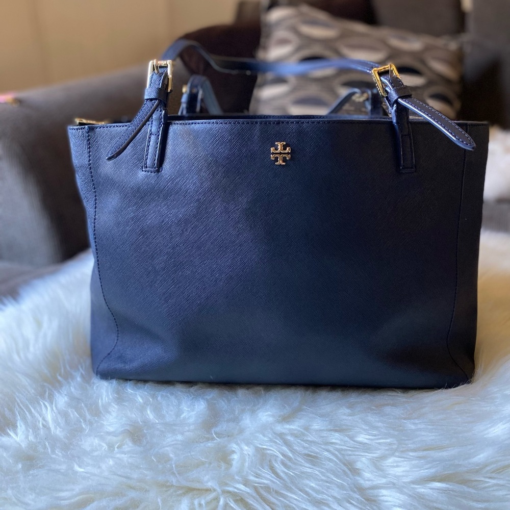 ***SOLD*** Tory Burch Large York Tote - Navy Blue